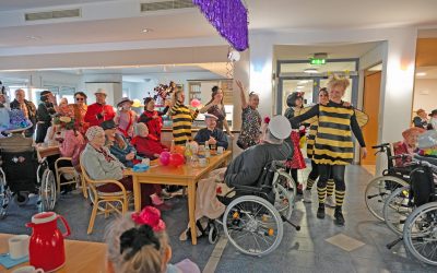 Unsinniger Donnerstag mit royalem Besuch
