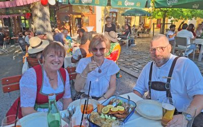Biergartenparty beim Mitarbeiter-Sommerfest